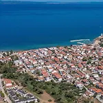 Nikos & Eleni Maisonette *