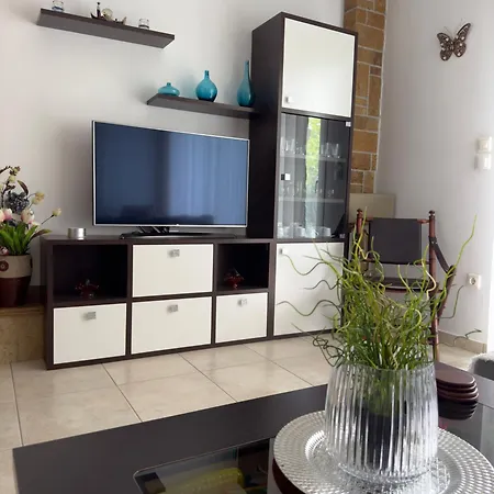 Nikos & Eleni Maisonette شقة Néa Fókaia