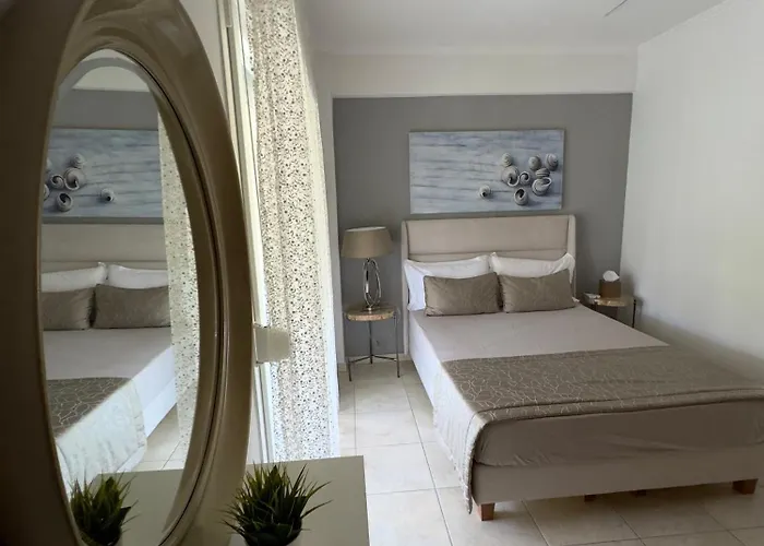 شقة Nikos & Eleni Maisonette *