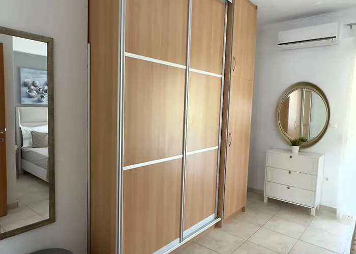 Nikos & Eleni Maisonette